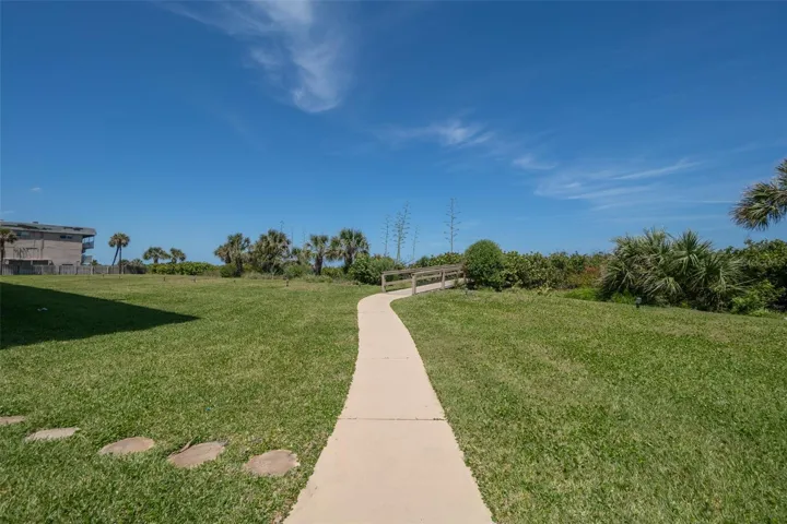 Windward East Amenities