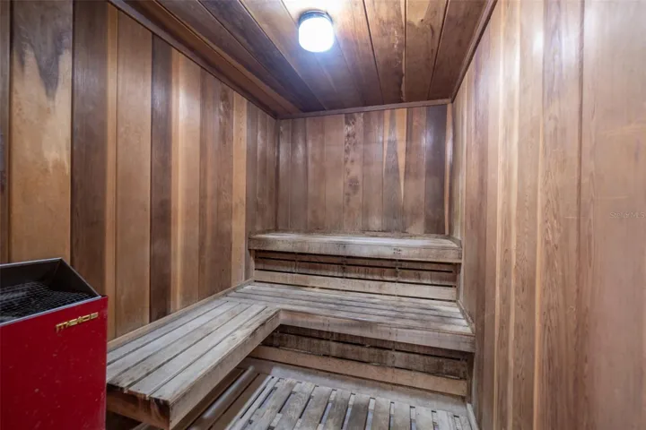 Windward East Amenities