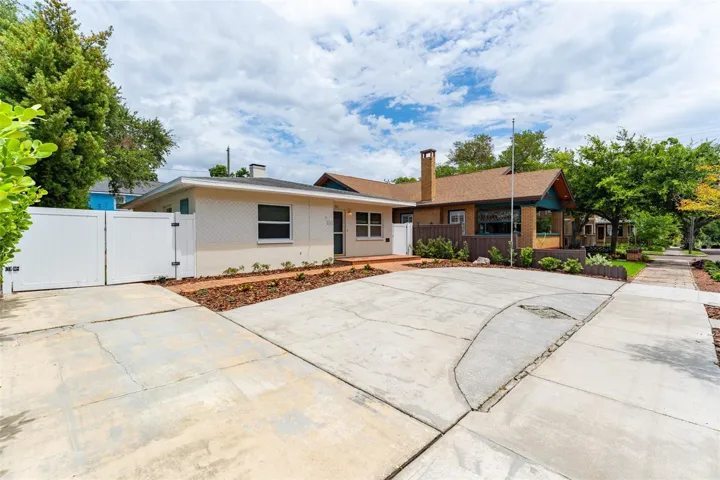 Large circular drive