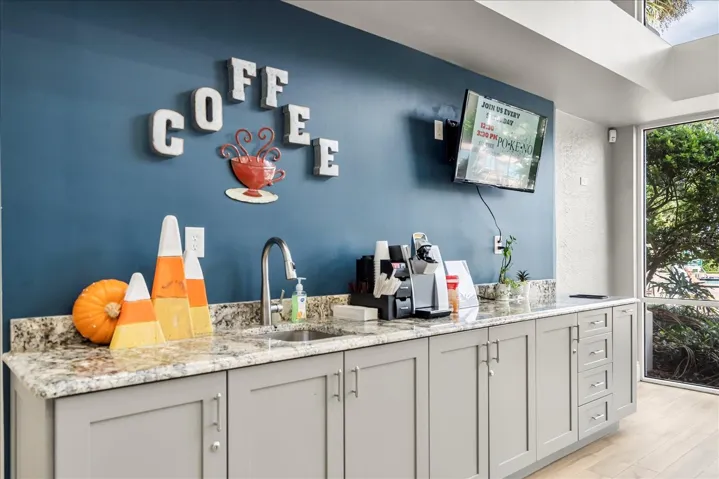 Clubhouse Coffee Bar