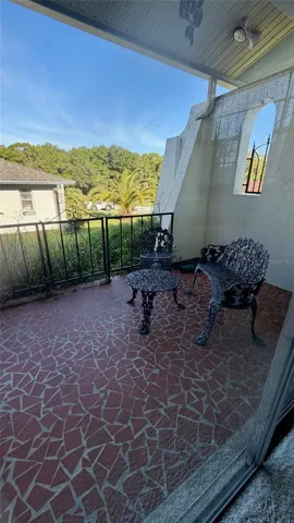 Patio on side