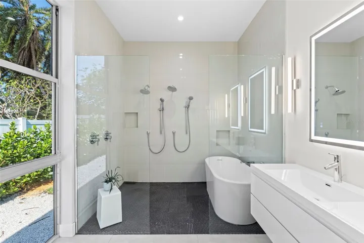 Wet Room with Double Shower and Soaking Tub