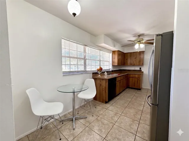 Kitchen virtually staged