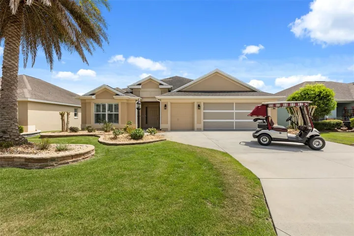 Yamaha golf cart conveys with home.
