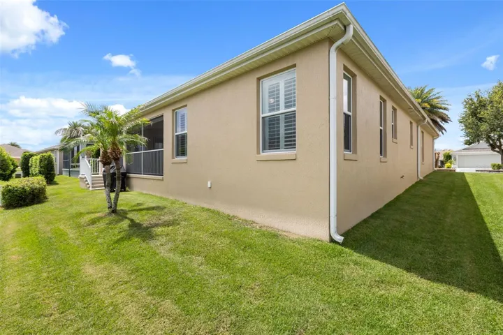 Rear view of the home.