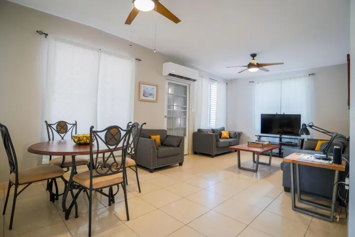 Living/Dining 1