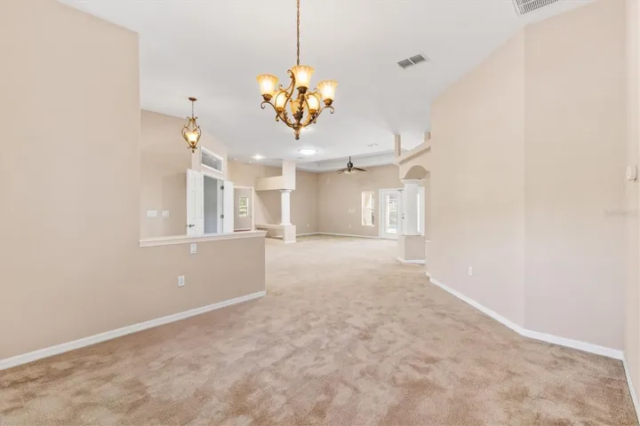 Dining room.