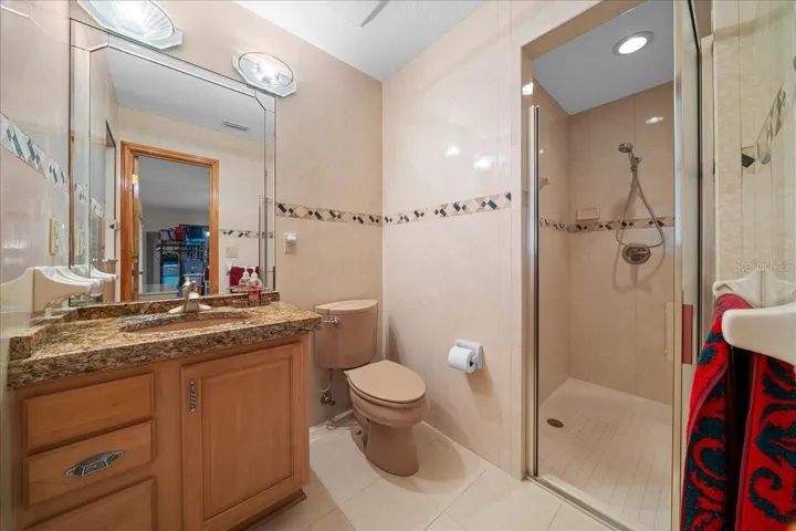Bath off Bonus Room