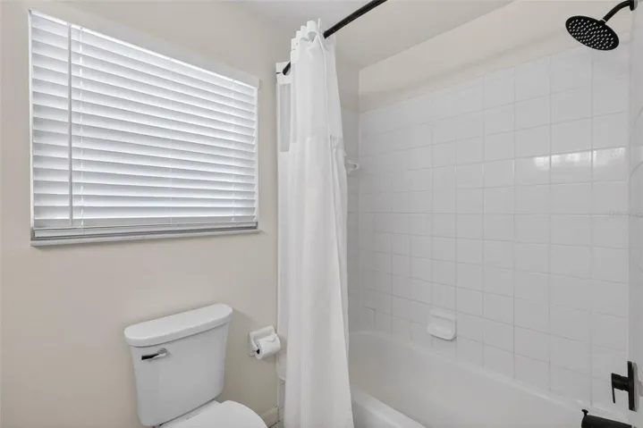guest bath 2nd floor