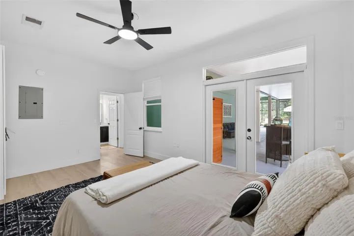 Guest bedroom 1st floor.