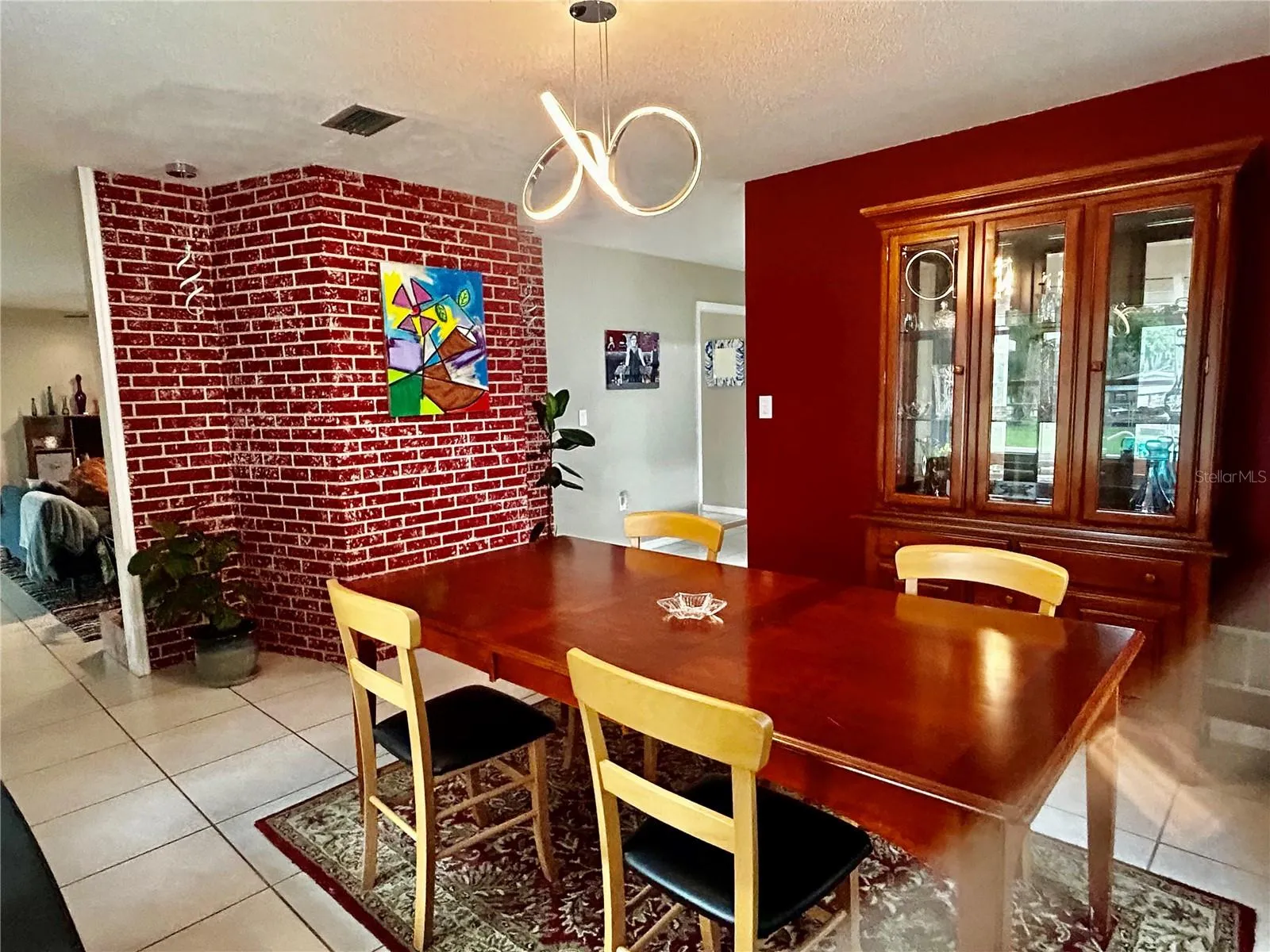 additional dining