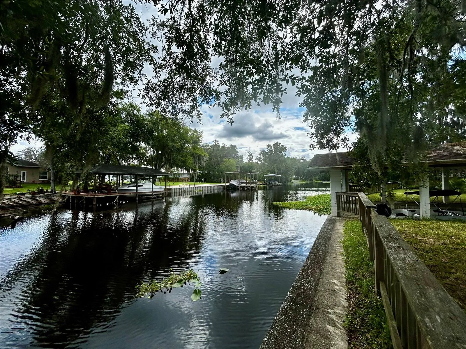 canal -  2 mins. to St John's River