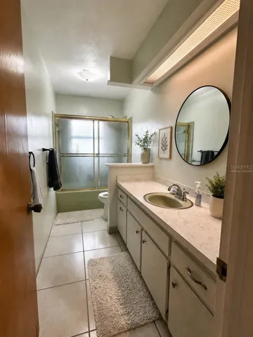 2nd bath - virtually staged