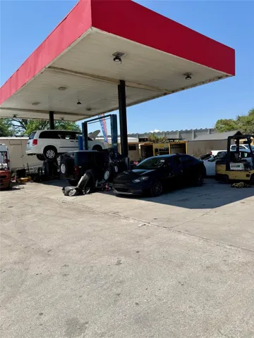 1170