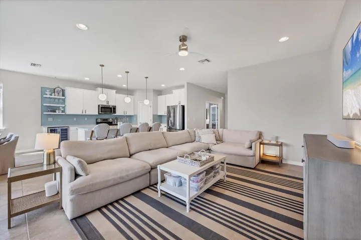 Soaring Ceilings, Offering an Airy Backdrop for Everyday Living