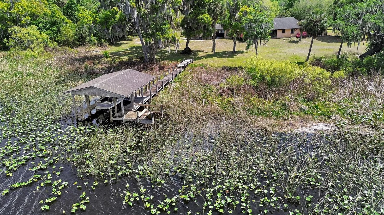 Private Dock on Lake Dias