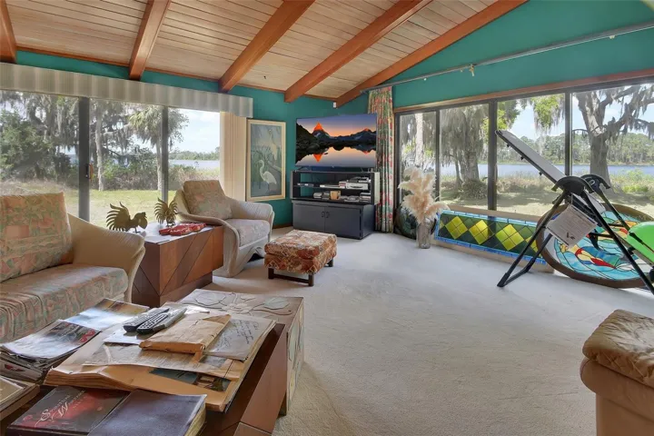 Great Rooms with view of the Lake