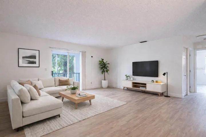Living Room-virtual staging