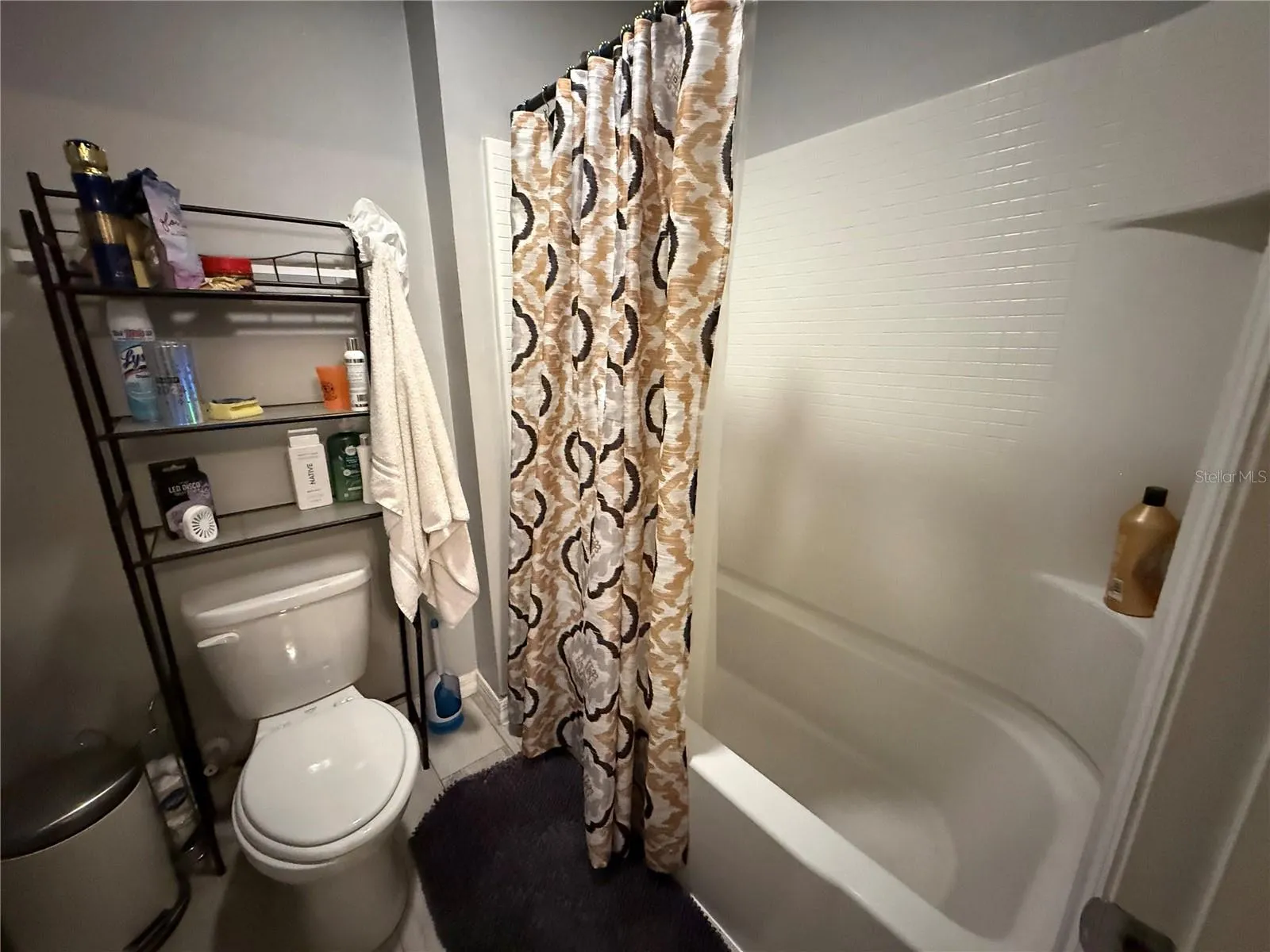 1 Bathroom