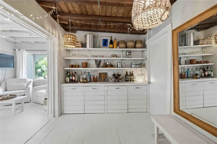 Plenty of under counter storage space