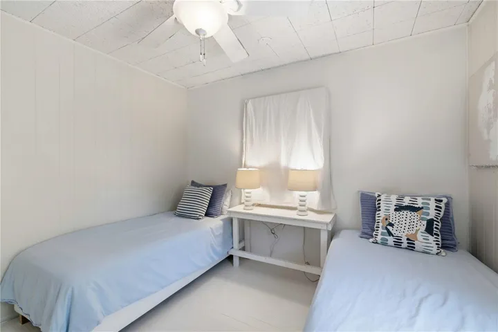 Guest Room 1
