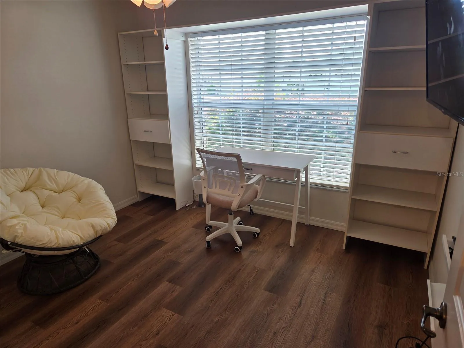 this is den/office bed 3 for turnkey