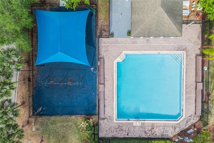Community pool