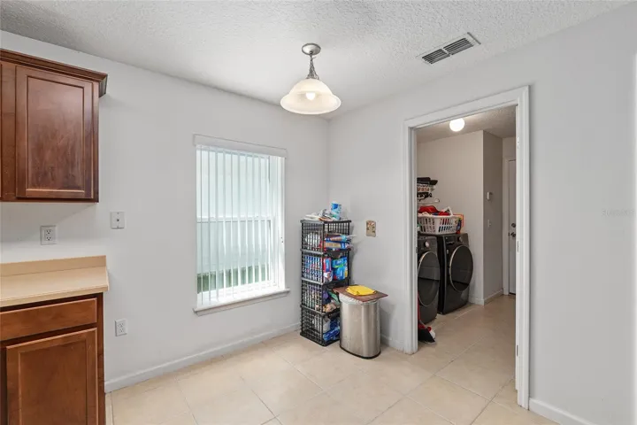 Eat in kitchen area