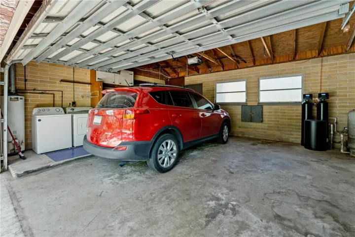 2 car garage, laundry, water softener