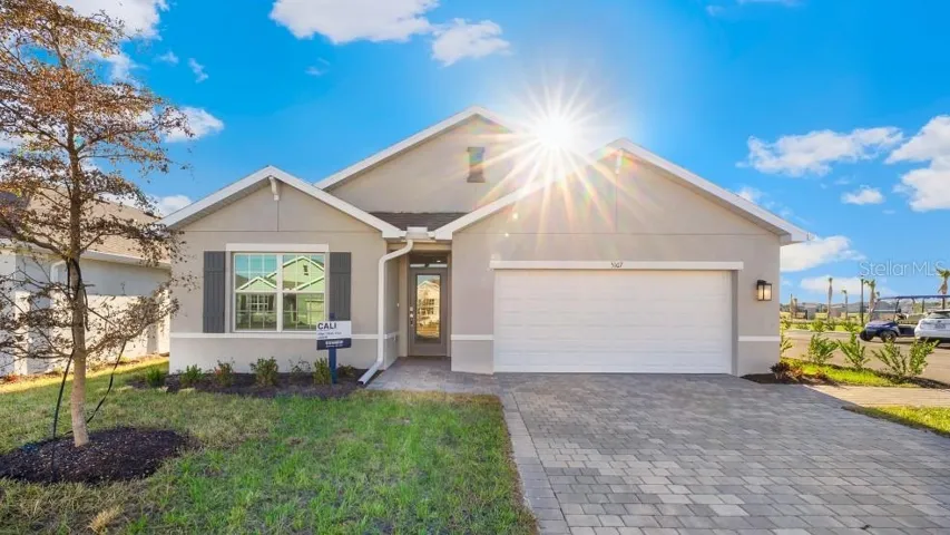 MODEL HOME