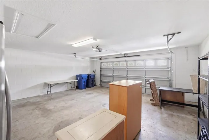 Garage virtually removed junk