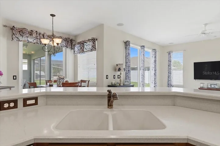 Kitchen sink