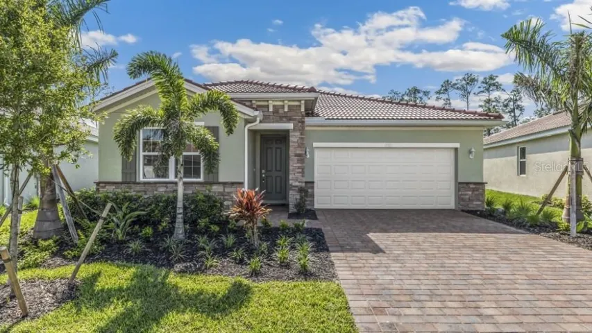 MODEL HOME