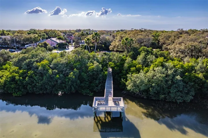 Community Pier