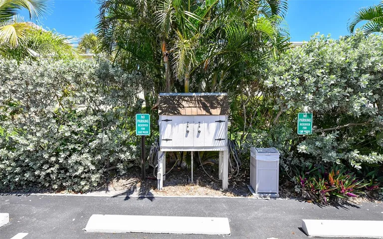 Community Car Wash Station