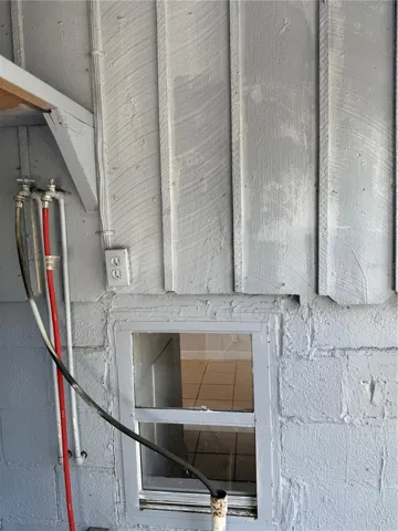 Washer and Dryer Hook-Ups