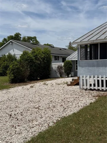 Widened Driveway - SHARED with Back Studio Tenant