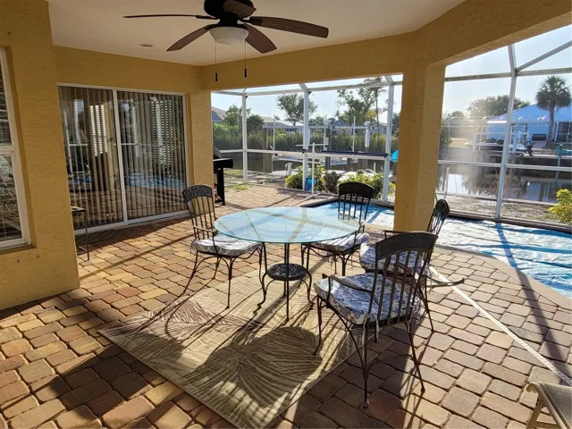 Lanai/Pool