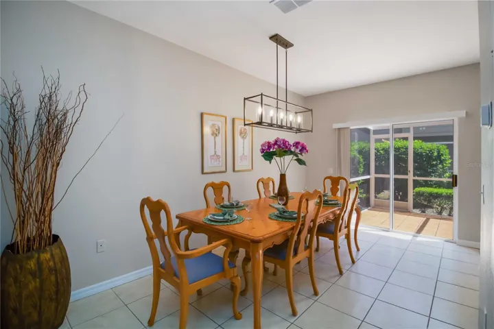 Spacious Dining Area