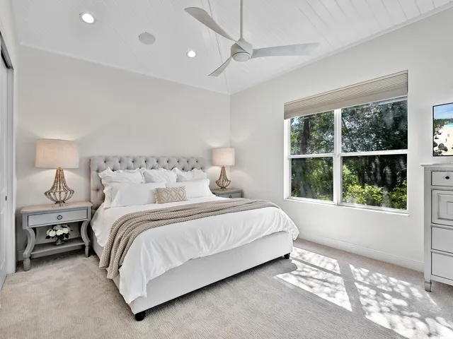 Guest bedroom 4 could also be a study