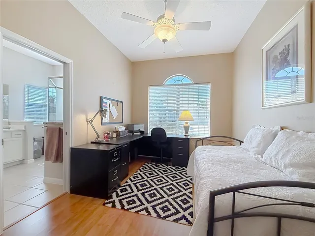 3RD BEDROOM / OFFICE