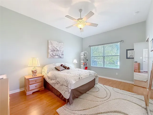 2ND MAIN BEDROOM