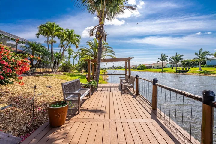 What else could you want in your new Rotonda home?
