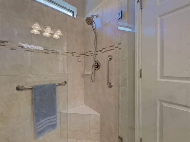 Primary shower