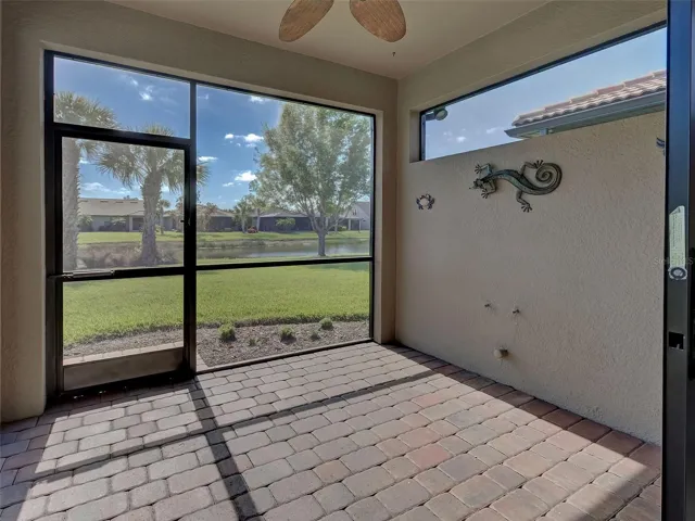 Lanai with plumbing rough in