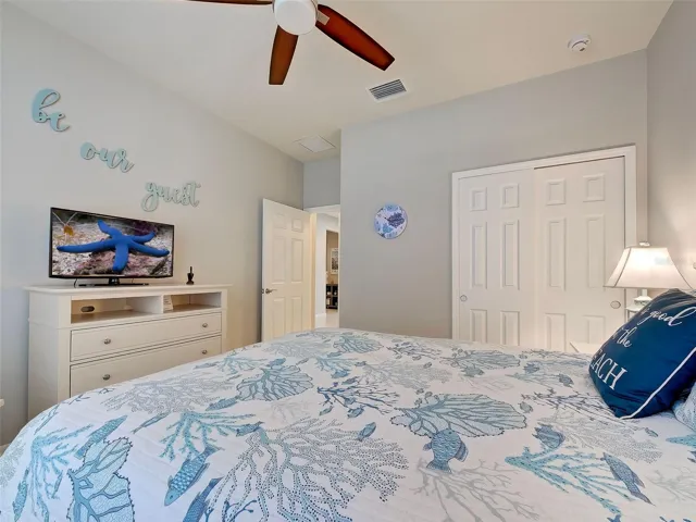 Guest bedroom