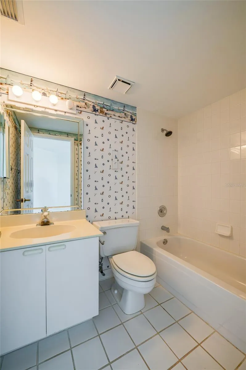 Guest Bath 1