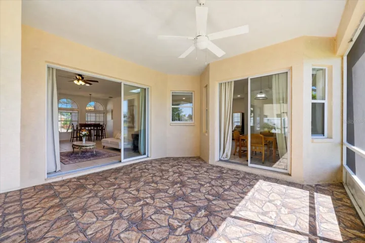 500 Sq Ft Outdoor Living