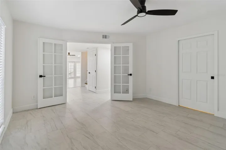 4th Bedroom/ Den/ Office