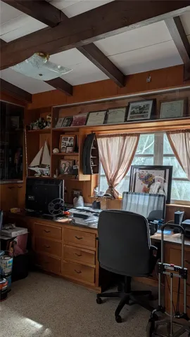 another view of the office